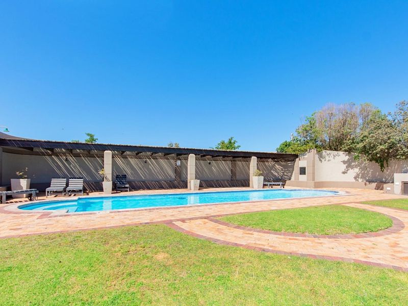 Vacant Land with Plan for 4-Bedroom House (Optional) - Photo 4