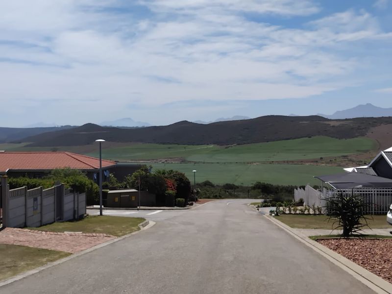 Charming Vacant Stand in Reebok, Groot Brak River - Photo 8