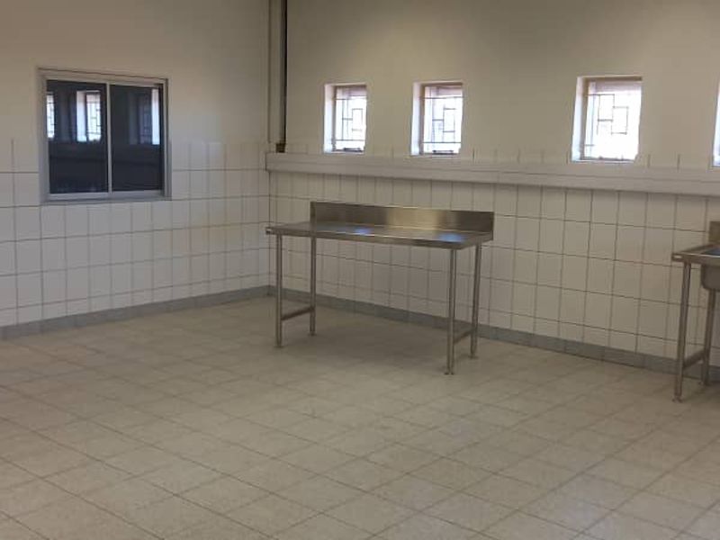 Warehouse with Offices & Butchery with Cooling Room - Photo 8