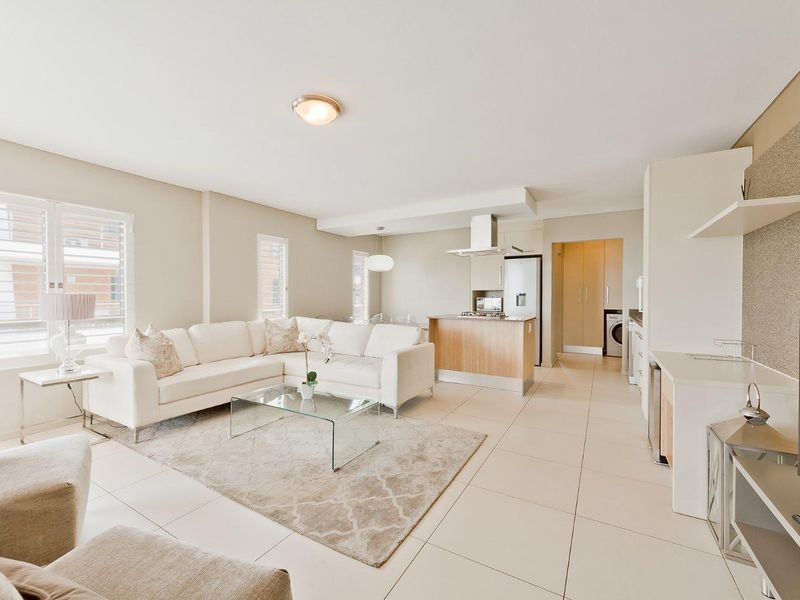 CORNER UNIT IN POPULAR COMPLEX CENTRALLY LOCATED IN BRYANSTON, WITH THE MOST MAGNIFIECIENT VIEWS OF THE MAGALIESBURG MOUNTAINS - Photo 3