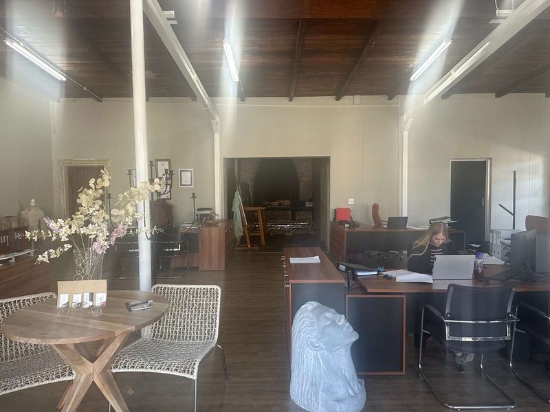 Commercial Building FOR SALE or TO LET Centre of Swakopmund - Photo 3