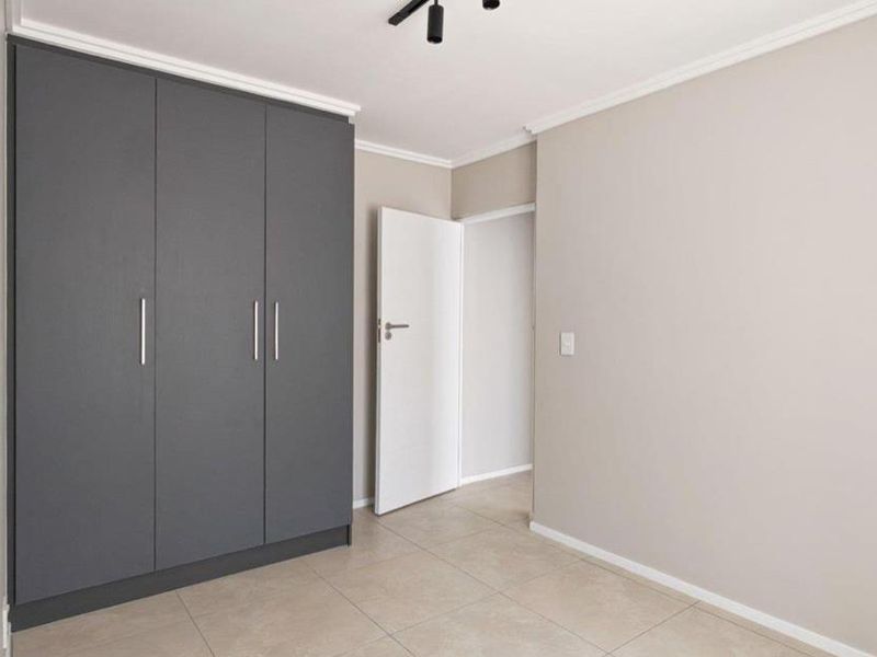 Desire Effortless Bryanston Living? — A Modern 4-Bedroom Home Designed for Life Without Compromise - Photo 9