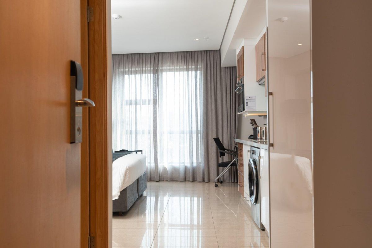 STUDIO APARTMENT FOR SALE - Photo 4