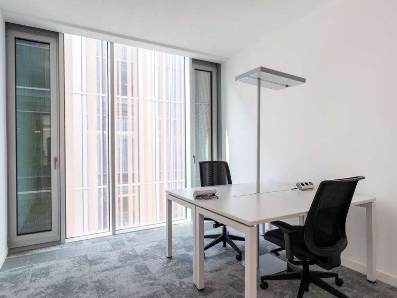 Flexible office memberships in Regus Eastlands Office Park - Photo 2