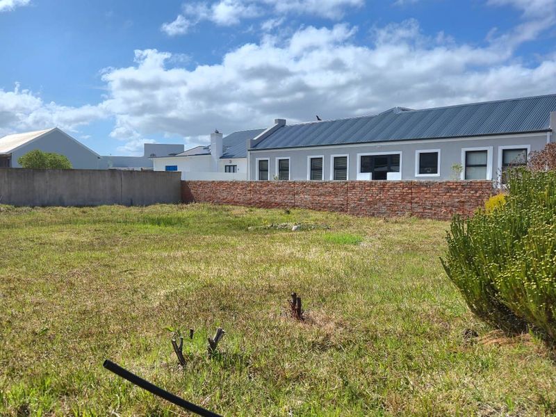 Prime Vacant Land in Franschekraal Villa Estate: Build Your Coastal Retreat Steps from the Beach - Photo 2