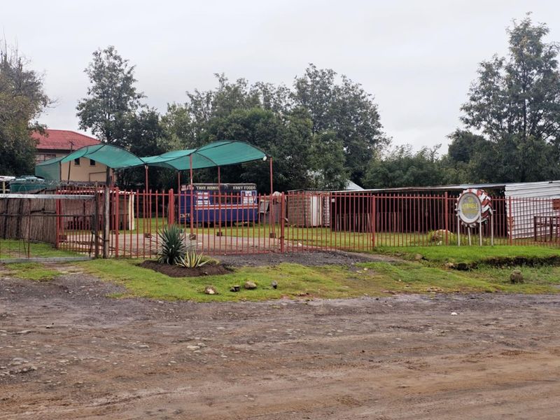 **Prime Investment Opportunity at the Town Entrance - 2475 sqm Available** - Photo 3