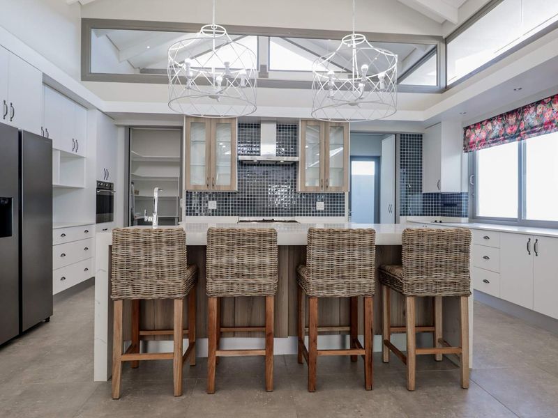 5 bedroom House in Pinnacle Point Golf Estate - Photo 10