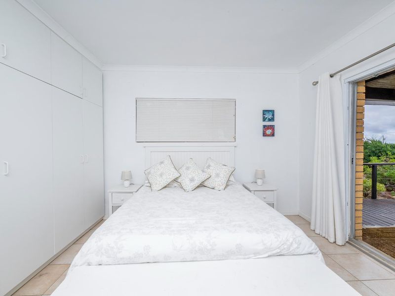 Seaside Cottage Within Secure Complex - Photo 7