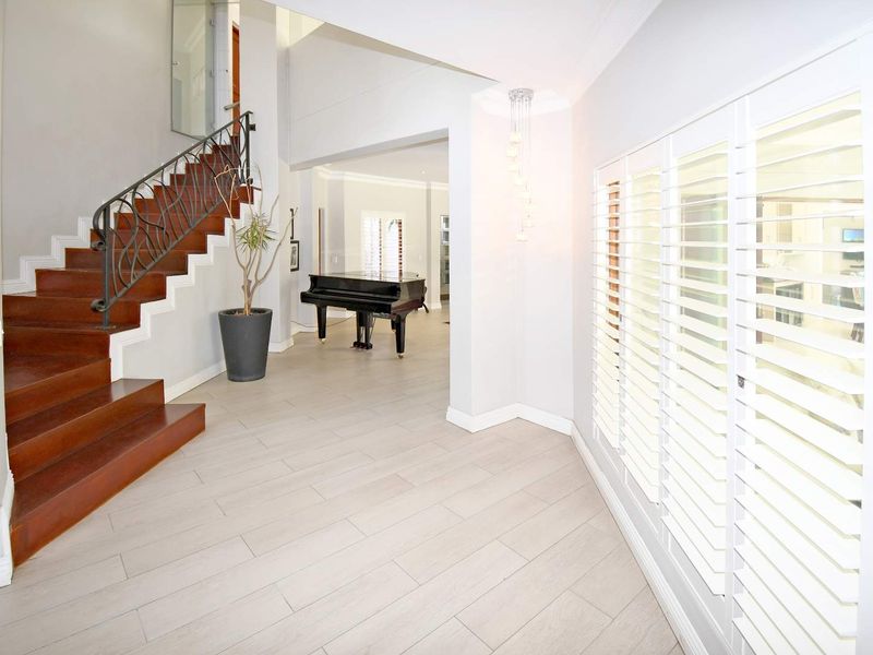 Contemporary Family Home in Secure Bryanston Enclosure - Photo 2