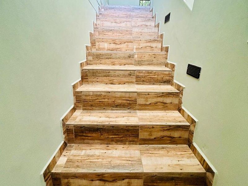 This absolutely Gorgeous, Move in ready Property for sale - Photo 9