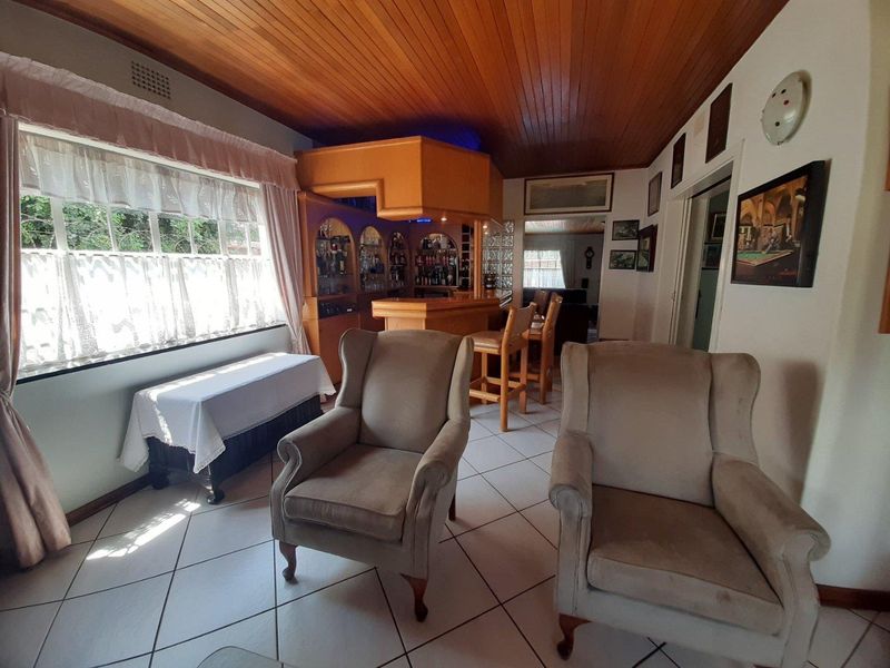 Family Home with a Flatlet for sale - Photo 7