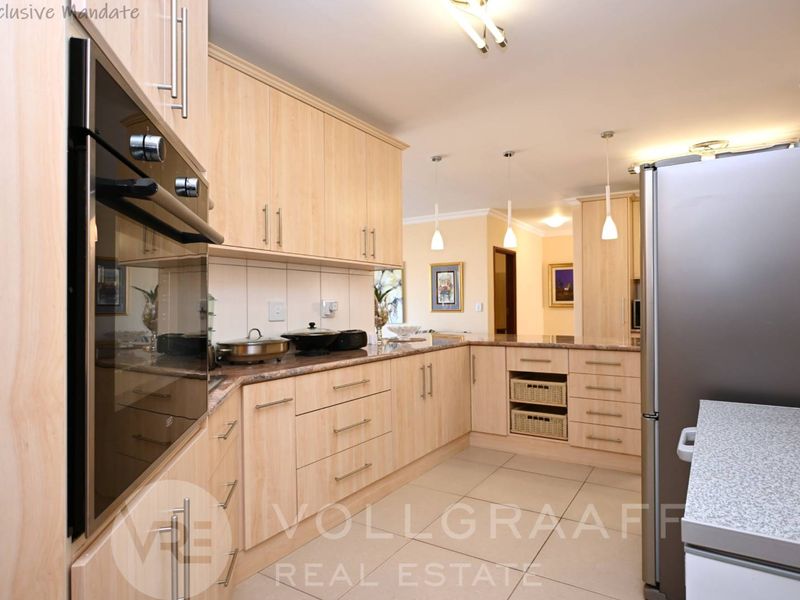 Family Home near the Dunes - Photo 2