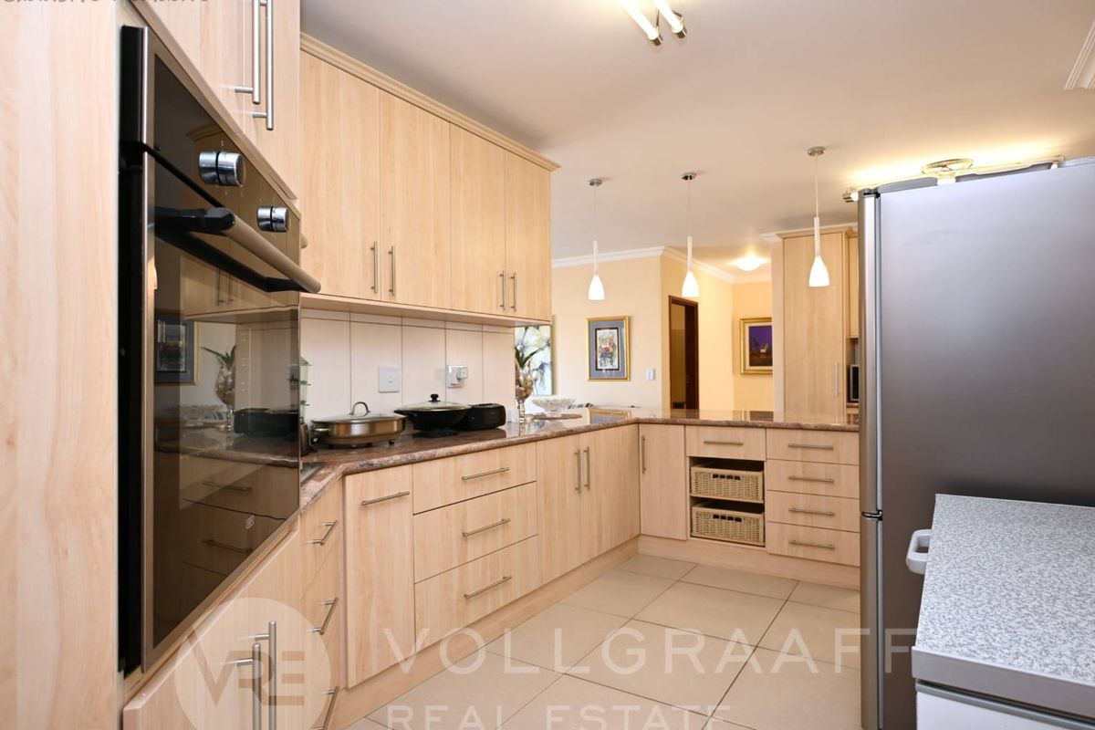 Family Home near the Dunes - Photo 2