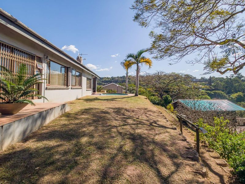 Expansive Westville Family Home | 5,522m2 of Possibility - Photo 8
