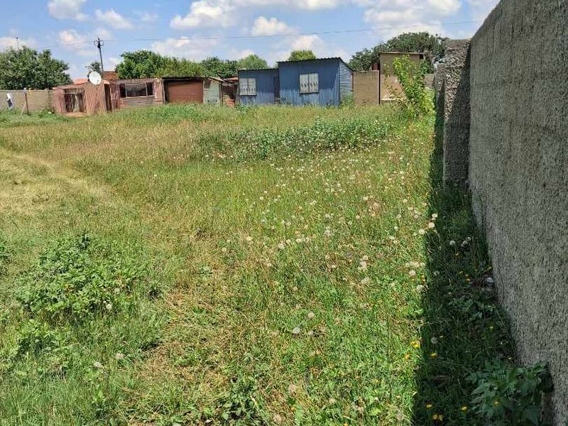 Well Fenced Land For Sale in Meyerton - Photo 3