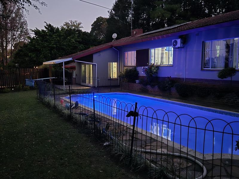 5 Bedroom Family home for Sale in Westville - Photo 2