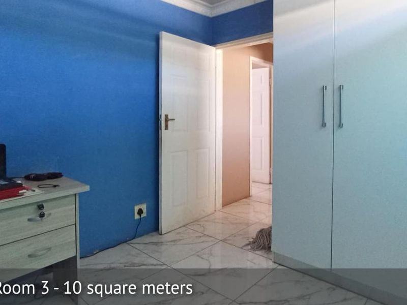 Three bedrooms house for sale in Soshanguve GG - Photo 7