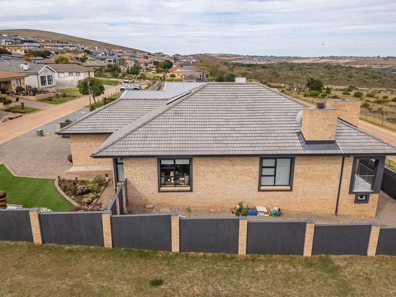 Live the lifestyle  -   Monte Christo's coastal elegance! - Photo 7