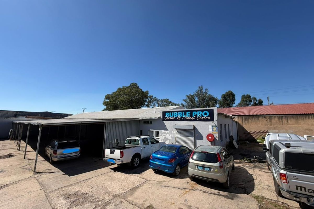 COMMERCIAL SPACE AVAILABLE IMMEDIATELY IN SILVERTON,PRETORIA. - Photo 3