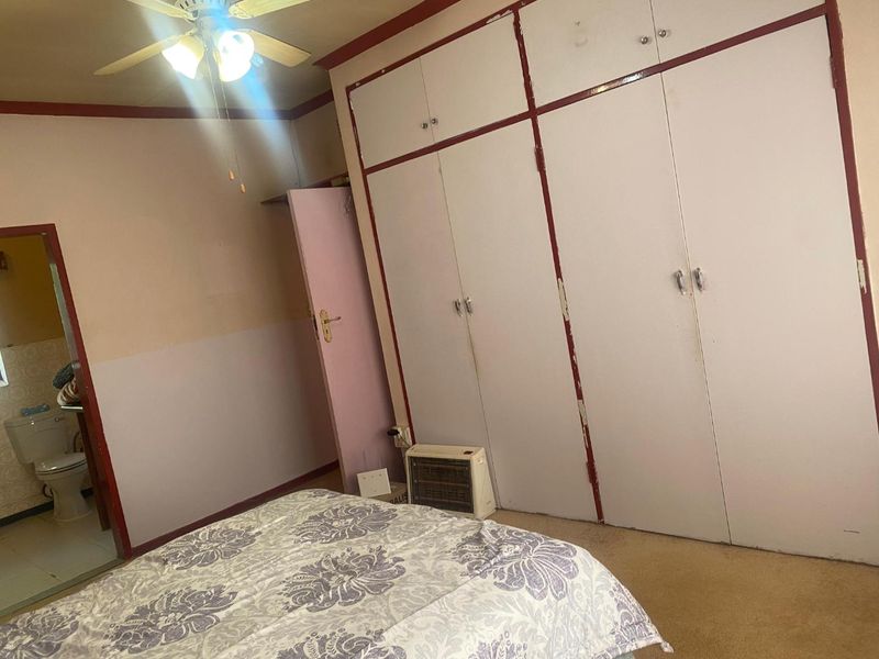 3 Bedroom ,2.5 ,Bathroom Freestanding House Available for Rental in The Orchards - Photo 3