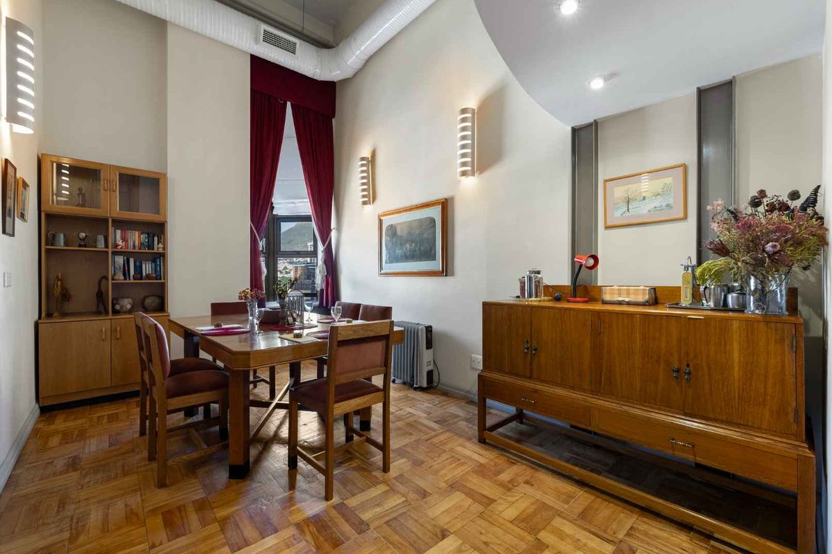 An extra special apartment in the art deco masterpiece - Mutual Heights - Photo 4