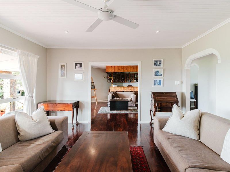 Where Timeless Family Living Meets Uninterrupted Views - Photo 10