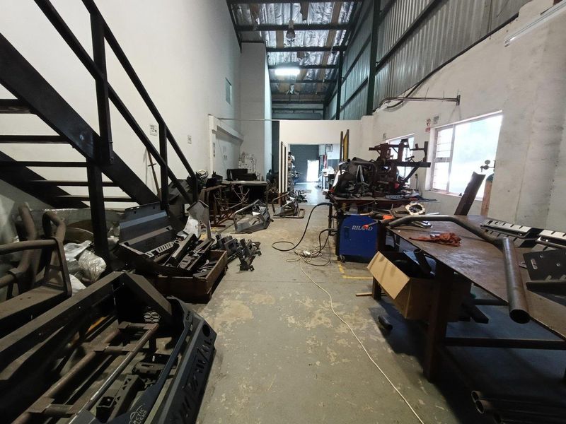 151m2 - Warehouse To Let | Westmead - Photo 8