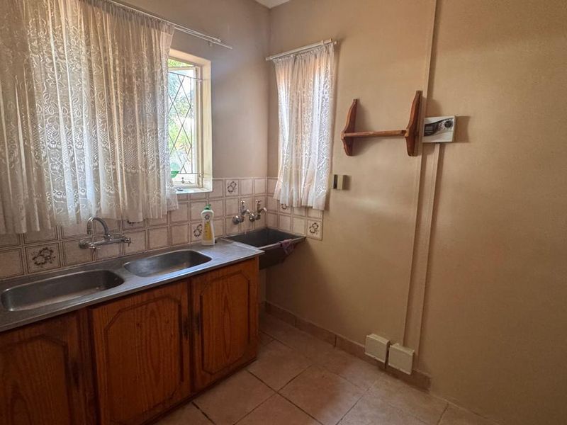 Prime Investment Property in South Ridge - Photo 7