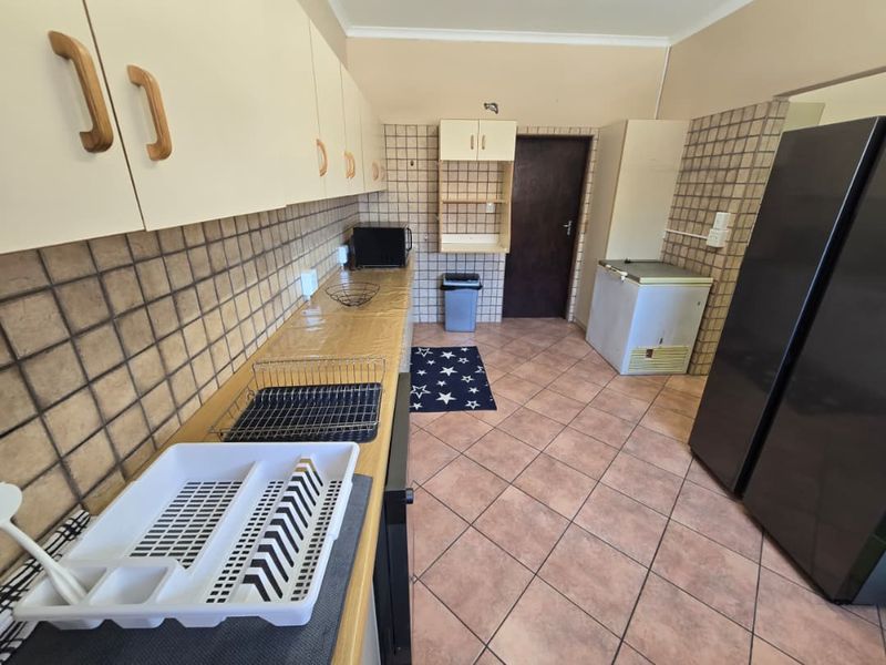 Henties Home - Photo 6