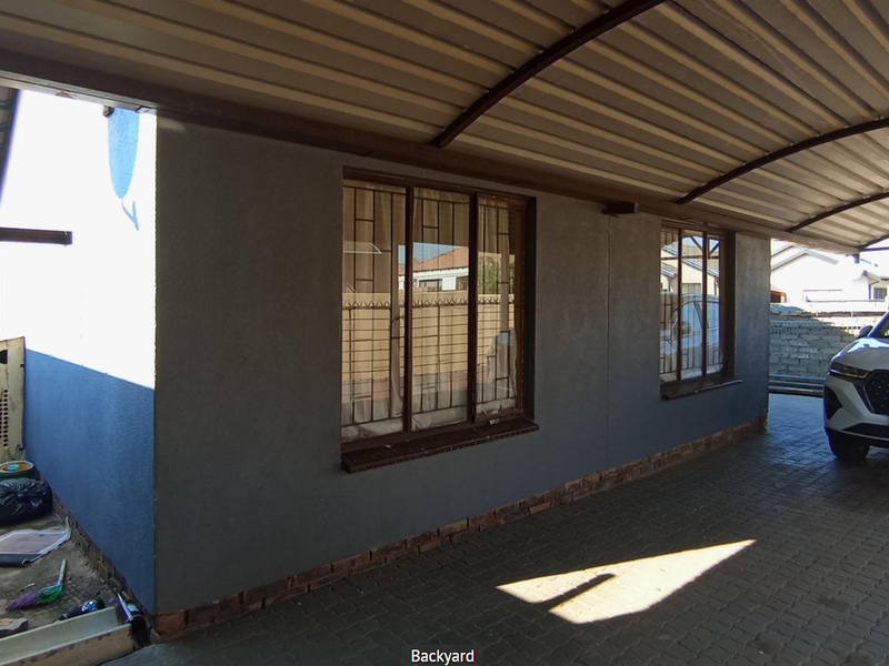 Charming 2 bedrooms house for sale in Soshanguve VV - Photo 2
