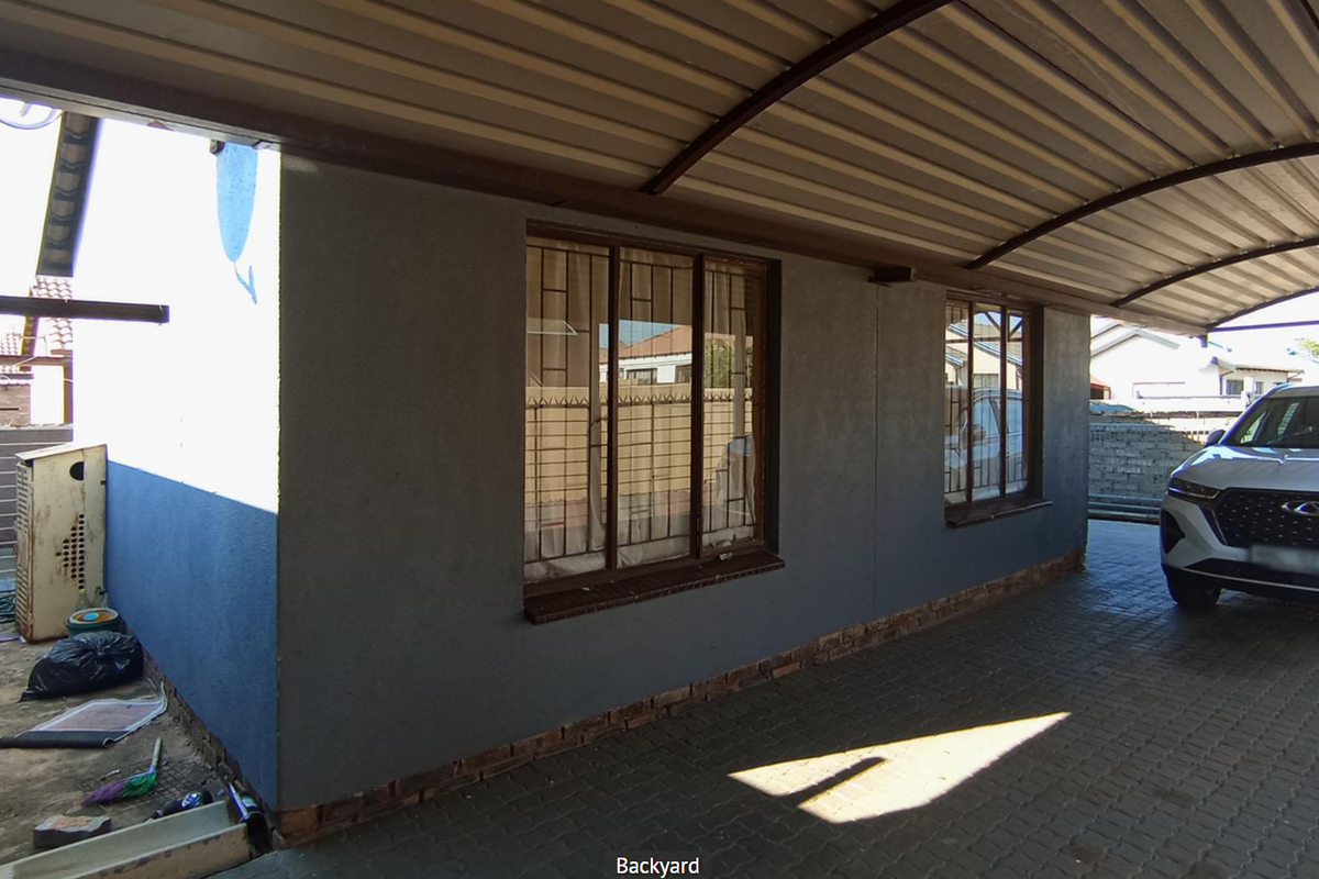 Charming 2 bedrooms house for sale in Soshanguve VV - Photo 2