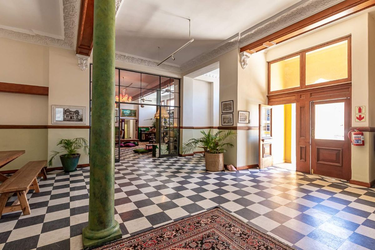 The Grand Old Lady – Woodstock - Photo 4