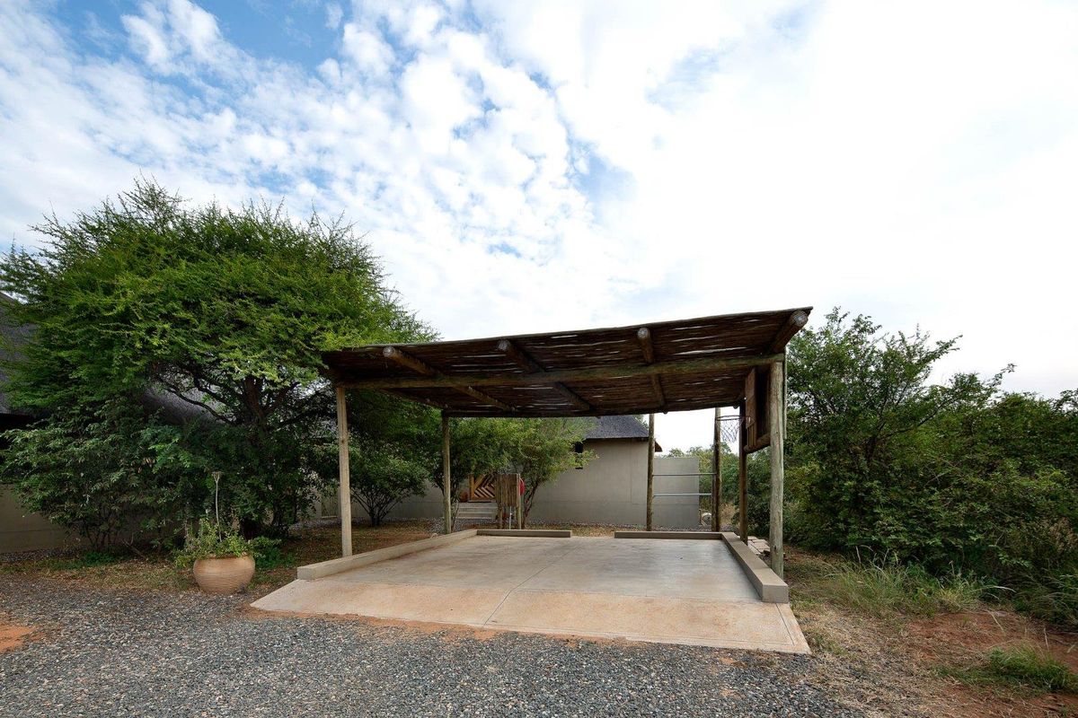 Luxury Home to Rent in Raptors View Wildlife Estate, Hoedspruit - Photo 2