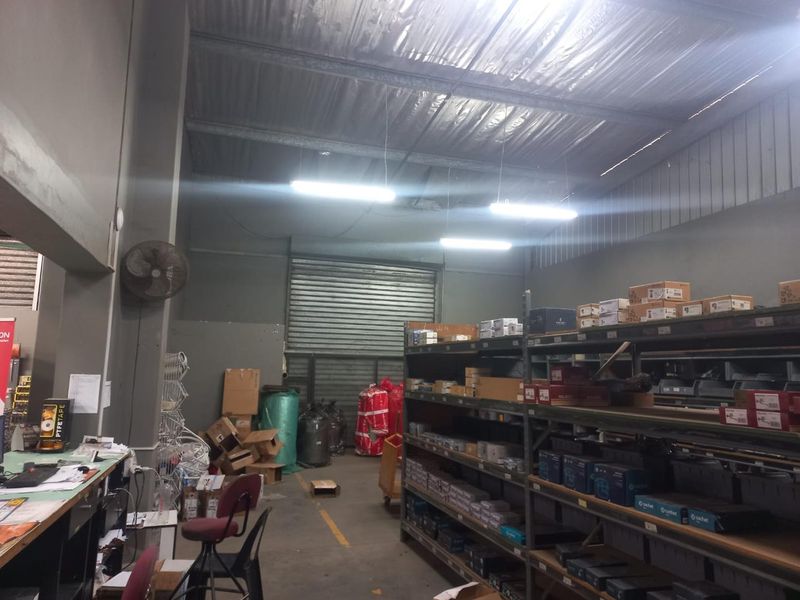 Versatile Commercial Space for Rent in Empangeni Central - Photo 10