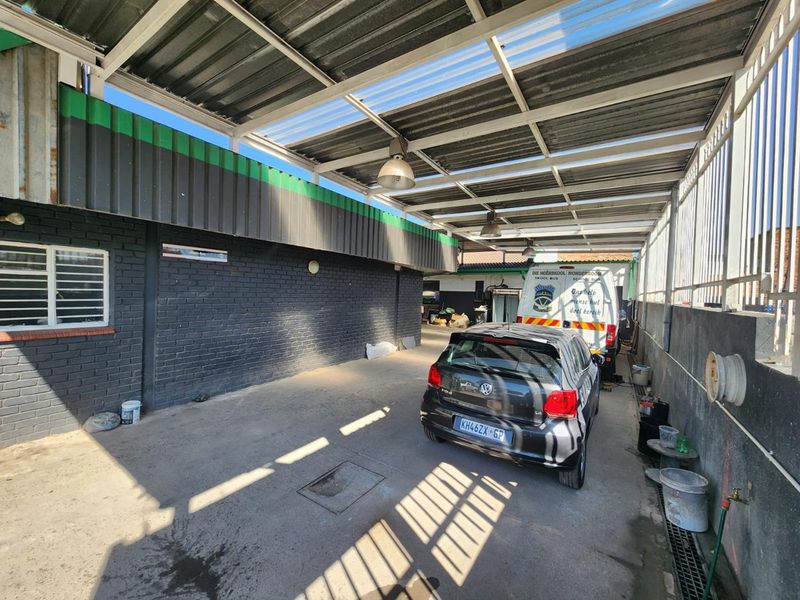 Workshop and Panel beating Business Property for Sale All Inclusive - Photo 2
