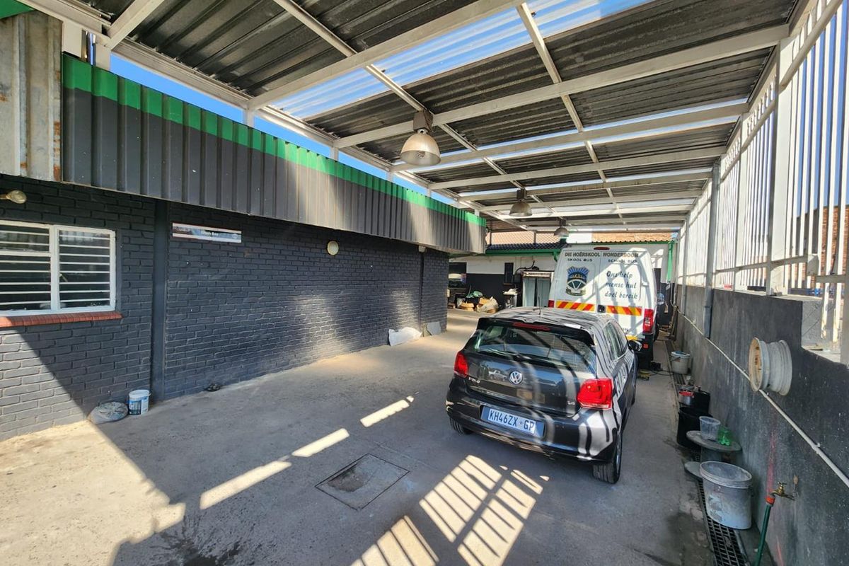 Workshop and Panel beating Business Property for Sale All Inclusive - Photo 2