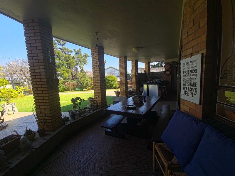 4 Bedroom Property in Florentia Alberton! - Photo 1