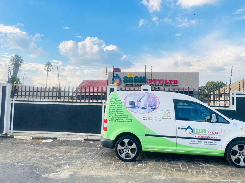 Versetile Business or Residential Property In Roseacres!!! - Photo 2