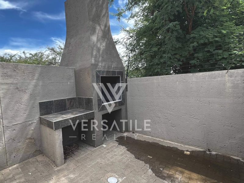 2 Bedroom Apartment for sale in Pionierspark Extension 1 - Photo 9