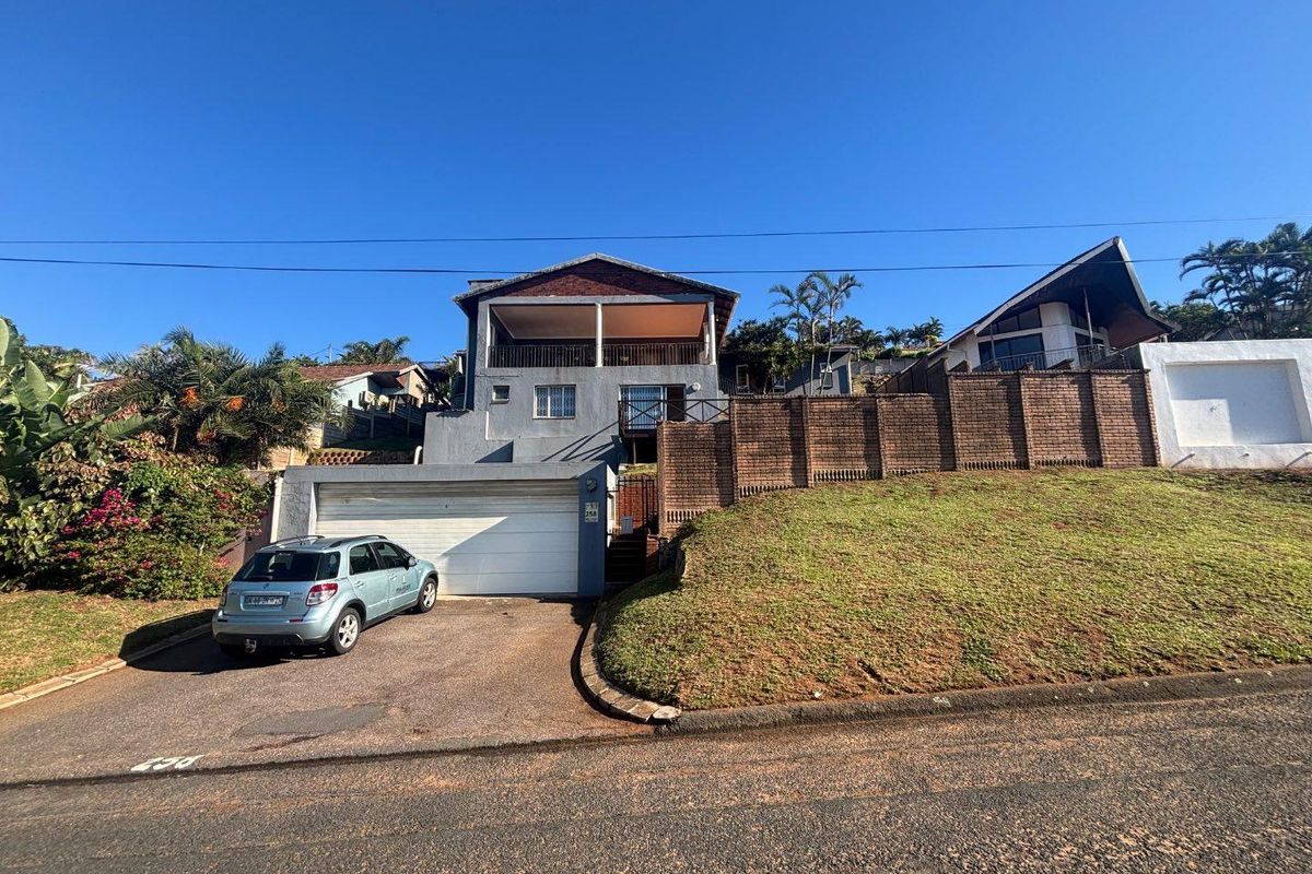 Brighton Beach Family Home with Ocean Views | Flatlet | Exceptional Entertainment Spaces - Photo 2