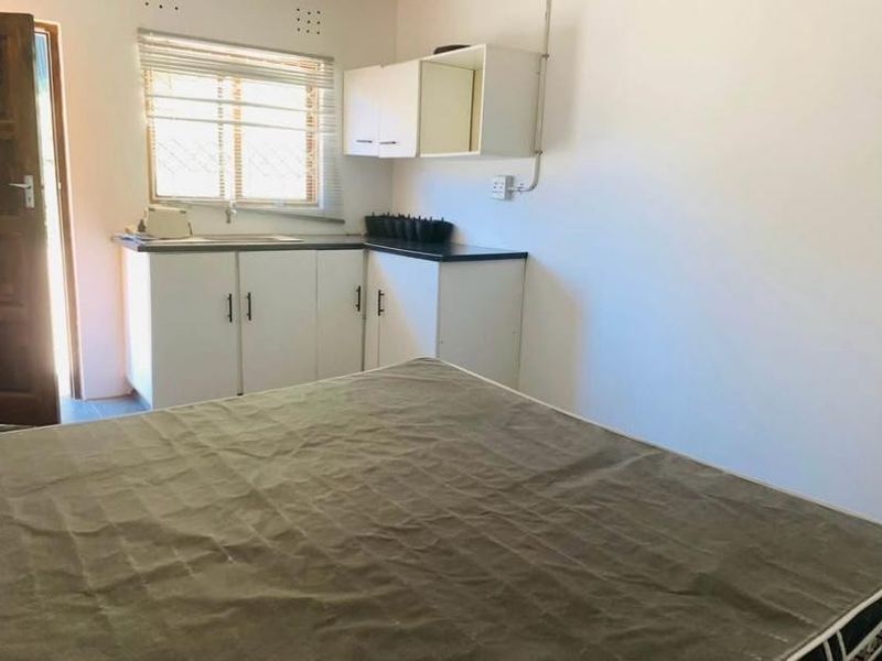 Bachelor Unit – New Germany, Pinetown - Photo 3