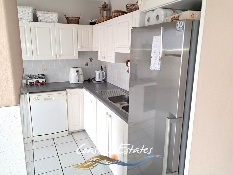 Charming 4-Bedroom Townhouse in Central Swakopmund - Photo 10