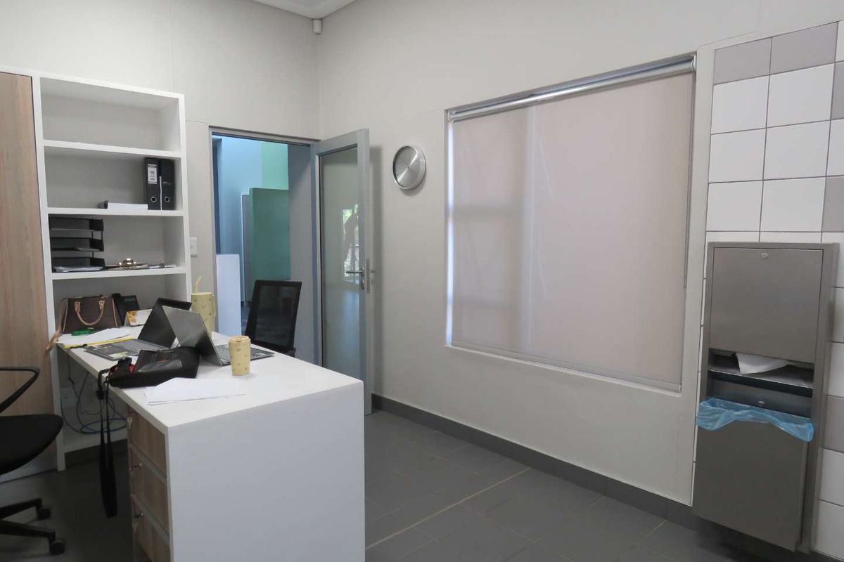 Perfect Professional Space for Healthcare Experts - Photo 3