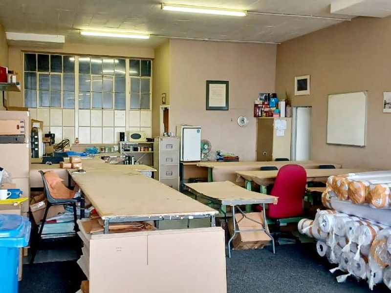 Spacious and Versatile Unit in a Prime Location - Photo 9