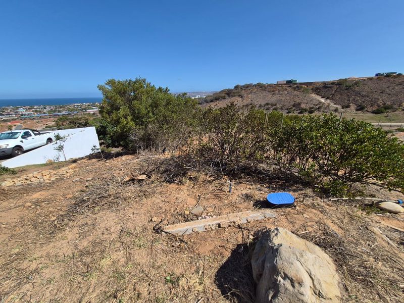 Prime Vacant Stand with Panoramic Ocean Views in Menkenkop, Hartenbos - Photo 5