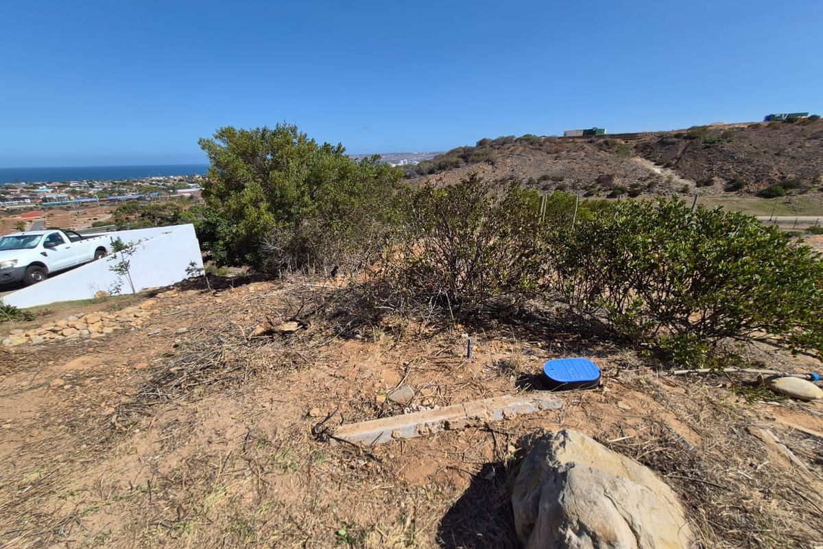Prime Vacant Stand with Panoramic Ocean Views in Menkenkop, Hartenbos - Photo 5