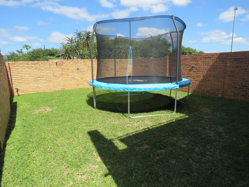 3 Bedroom house for rent in Sunset Villas - Photo 5