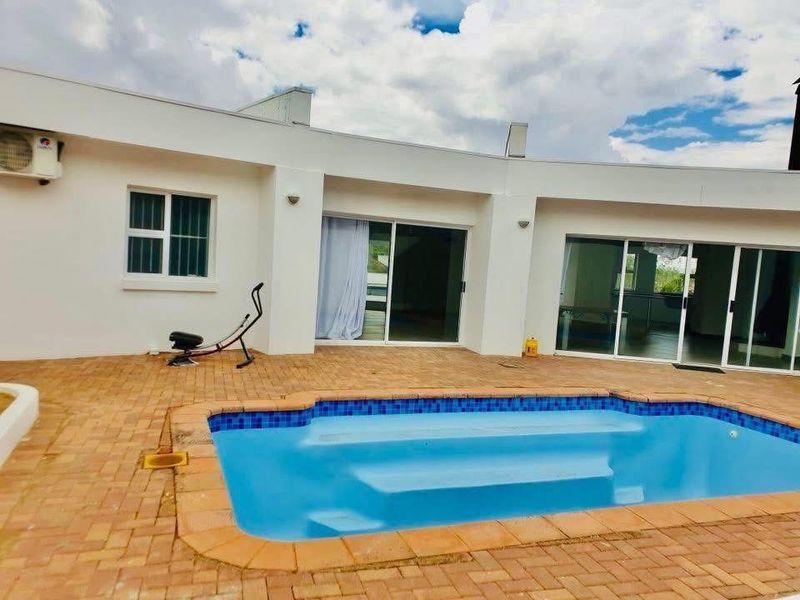 Beautiful 4-Bedroom House For Sale - KLEIN WINDHOEK - Photo 6