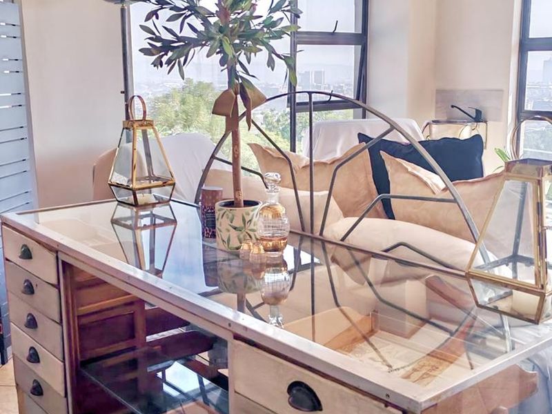 Modern 1-Bedroom Fully Furnished Apartment with Stunning Pretoria Views - Photo 5