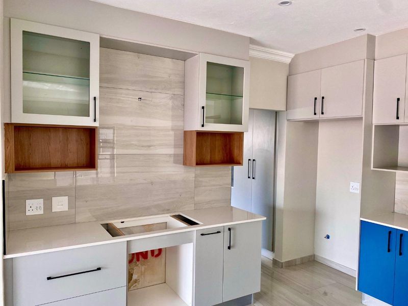 **Luxurious Living at Roodepark Eco Estate** - Photo 8